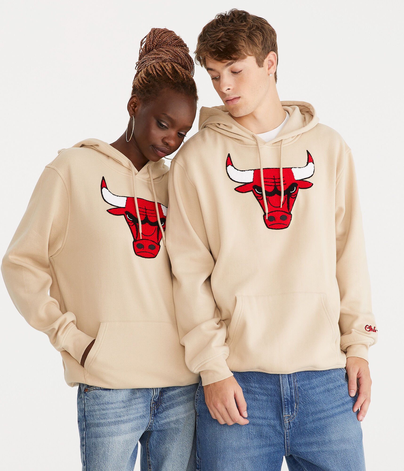  Chicago Bulls Chenille Pullover Hoodie